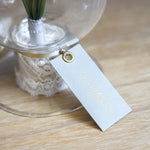 名入れ｜ガラスボトルL｜スズラン（プリザーブドフラワー）